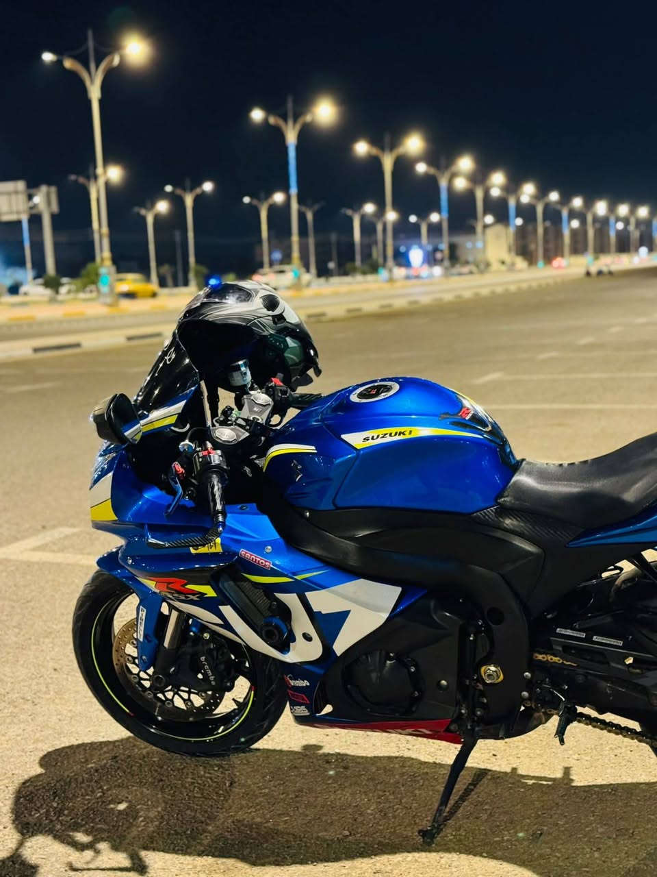 جكسر • ١٠٠٠ • ٢٠١٦