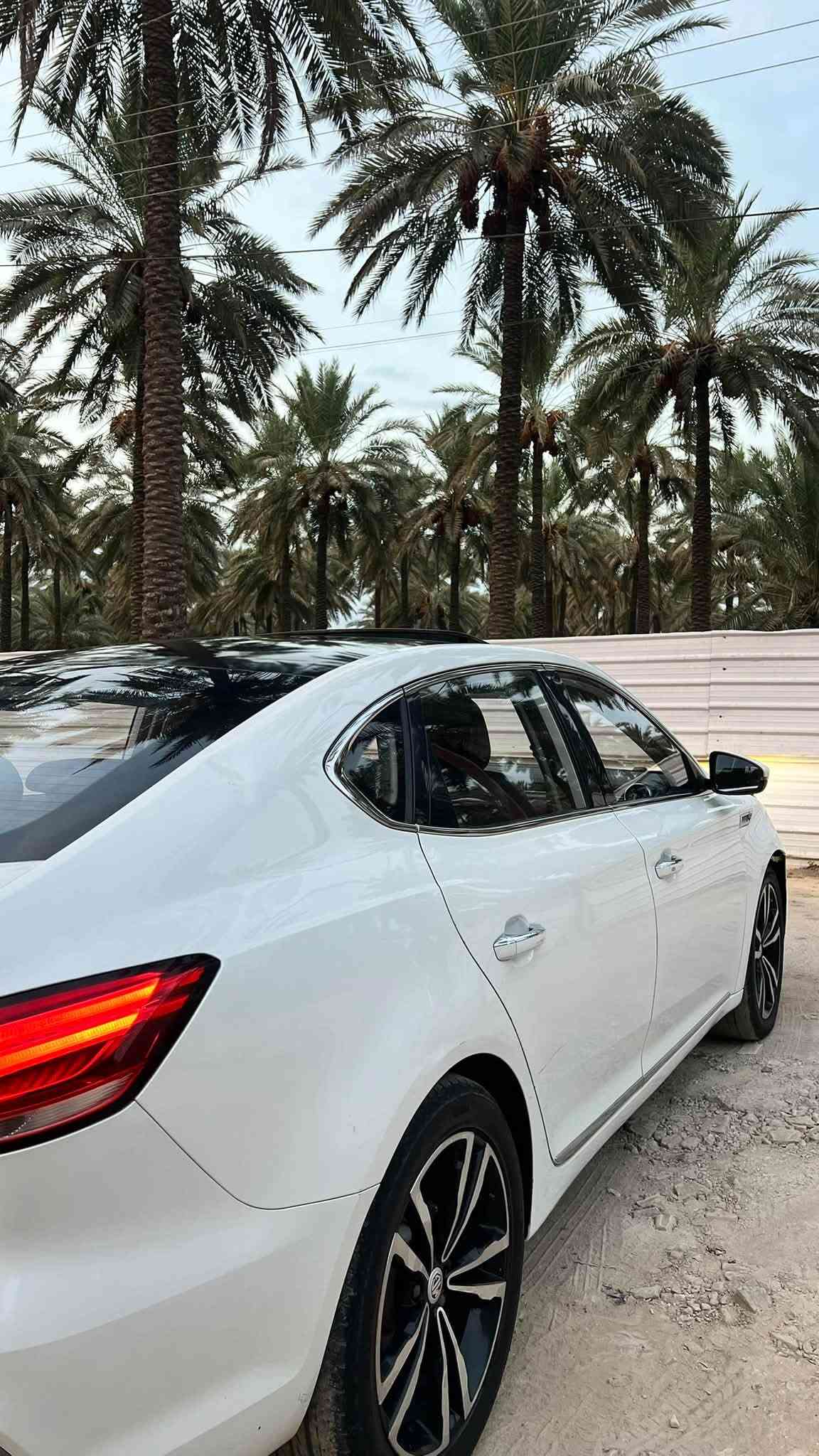 السلام عليكم … للبيع ام جي 6 موديل (2023 )  بغداد
محرك 1500 تيربو   

السيارة ماشية: 110
تروفي أعلى فئة  

المواصفات : 

🔝 بصمة تشغيل/ بصمة ابواب/ 
🔝شاشة تدعم الكار بلي + اندرويد اوتو/
🔝تحكمات/ اشاير مري
🔝 مثبت ومحدد سرعة
🔝كاميرا خلفية دوارة
🔝 ويل 18 رياضي 
🔝كشنات كهرباء جلد
🔝 تبريد قطعتين 
🔝سلايد روف 
🔝حساسات 
🔝لدات وكشافات واللايتات اوتو 🔝شفتات استيرن 
🔝نظام حماية كامل 
🔝وضعية قيادة عادي + سبورت 
🔝 عداد ديجتال 
🔝 مري شفط + اشاير بالمري + هيترات

🔝ثلاجة / هاندبريك كهرباء) 

السعر (95$ ) *********** اتصال 
واتساب ***********
ملاحضة: ضرر واضح بالصور 
وسيارة خارج الضمان
