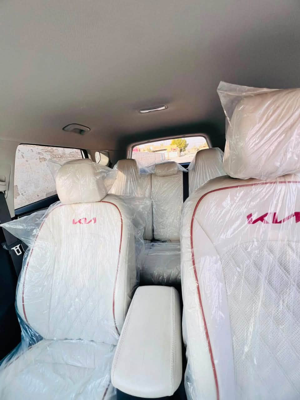 السلام عليكم سياره * (Kia Soul) * موديل2024 وارد امريكي  حادثها السياره فقط جنطه  راجعه على البارد مكفوله السياره حداديه كير محرك ""
للاستفسار 
***********
