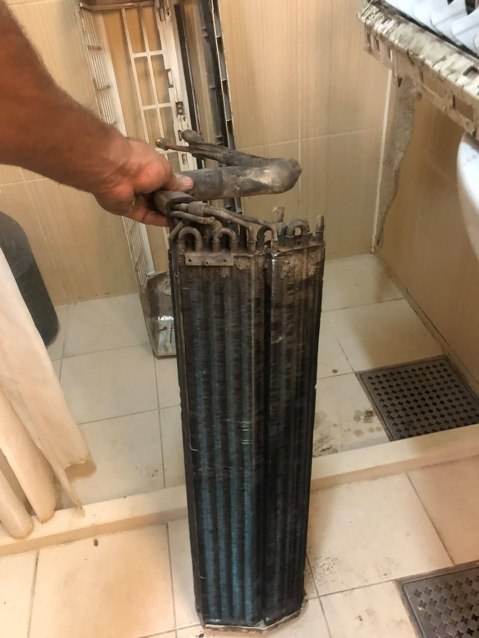 🔧 كل ما تحتاجه لشقتك... في مكان واحد!
نقدم لكم خدمات متكاملة بأعلى جودة وأسعار مناسبة، مع الالتزام بالمواعيد والدقة في التنفيذ:

✅ نصب وصيانة جميع أنواع السبالت
✅ فتح وشد وصيانة السبالت
✅ تبديل وصيانة السخانات
✅ نصب وشد كاميرات المراقبة
✅ صيانة الصحيات وتمديداتها
✅ صبغ الشقق بأفضل التشطيبات
✅ تنفيذ جميع أعمال الديكور
✅ إضافة النقاط الكهربائية والتعديلات المنزلية
✅ فتح وشد الكاونترات وصيانتها
✅ توفير وتركيب أقفال وكيلونات وأغراض بسماية الأصلية
✅ تقديم محجر 
⭐ جودة في العمل • سرعة في الإنجاز • أسعار منافسة • ضمان على التنفيذ

📞 للحجز والاستفسار:
***********

