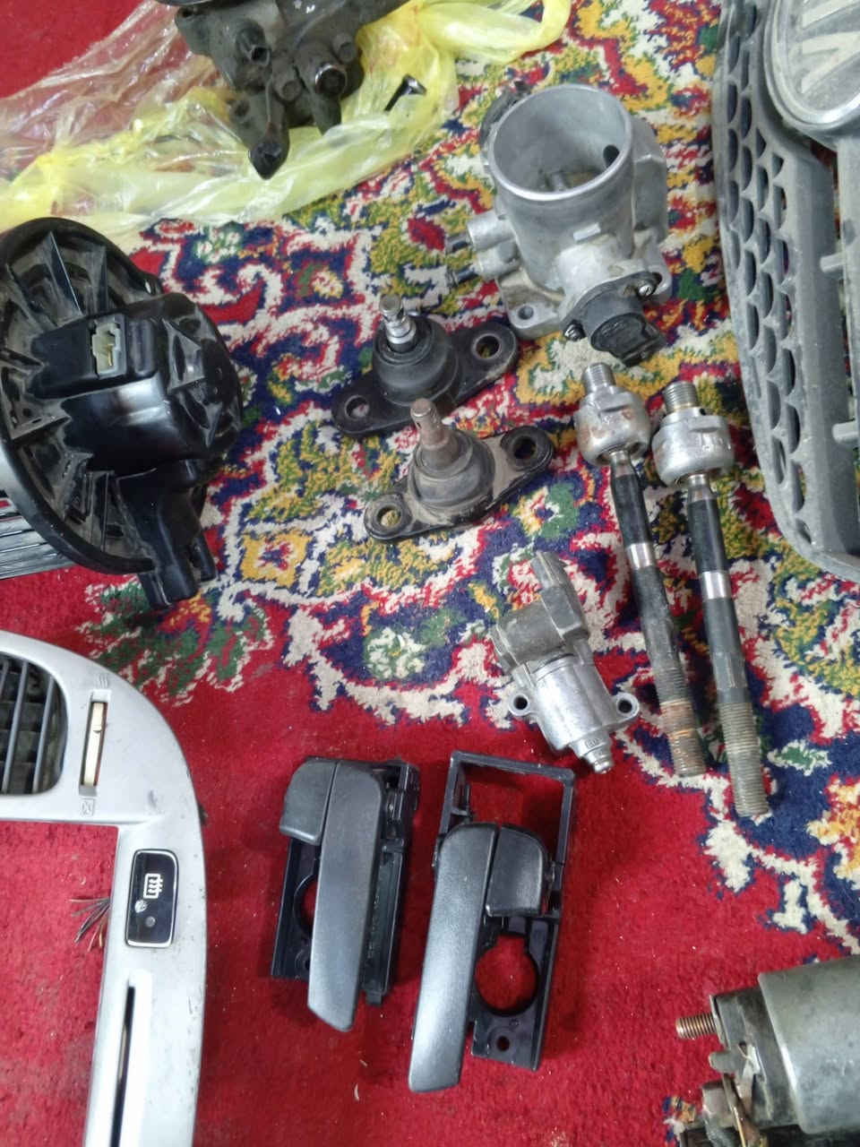سلام عليكم للبيع كله شغال عل فحص بغداد ***********
