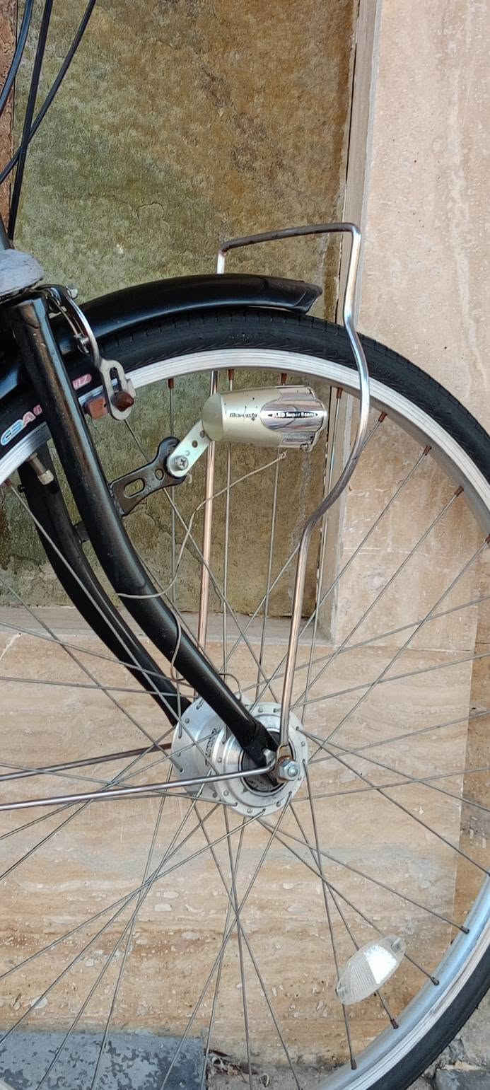 السلام عليكم ورحمة الله وبركاته 🌹
🚲 دراجة هوائية للبيع
🇯🇵 باله أصلي ياباني
🚕 نوع تكسي
📏 حجم 26
✨ نظافة 85–90٪
⚙️ كير أمامي 3 نمر
💡 حساس أمامي
🔧 جميع أجزاء الدراجة شركة

📍 العنوان: كربلاء – طويريج
🚚 تتوفر خدمة توصيل إلى جميع محافظات العراق

📩 للاستفسار أكثر: خاص
📞 أو على الرقم: ***********
