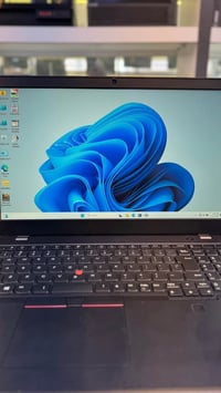 لينوفو L15 • i5 الجيل العاشر • 256GB SSD