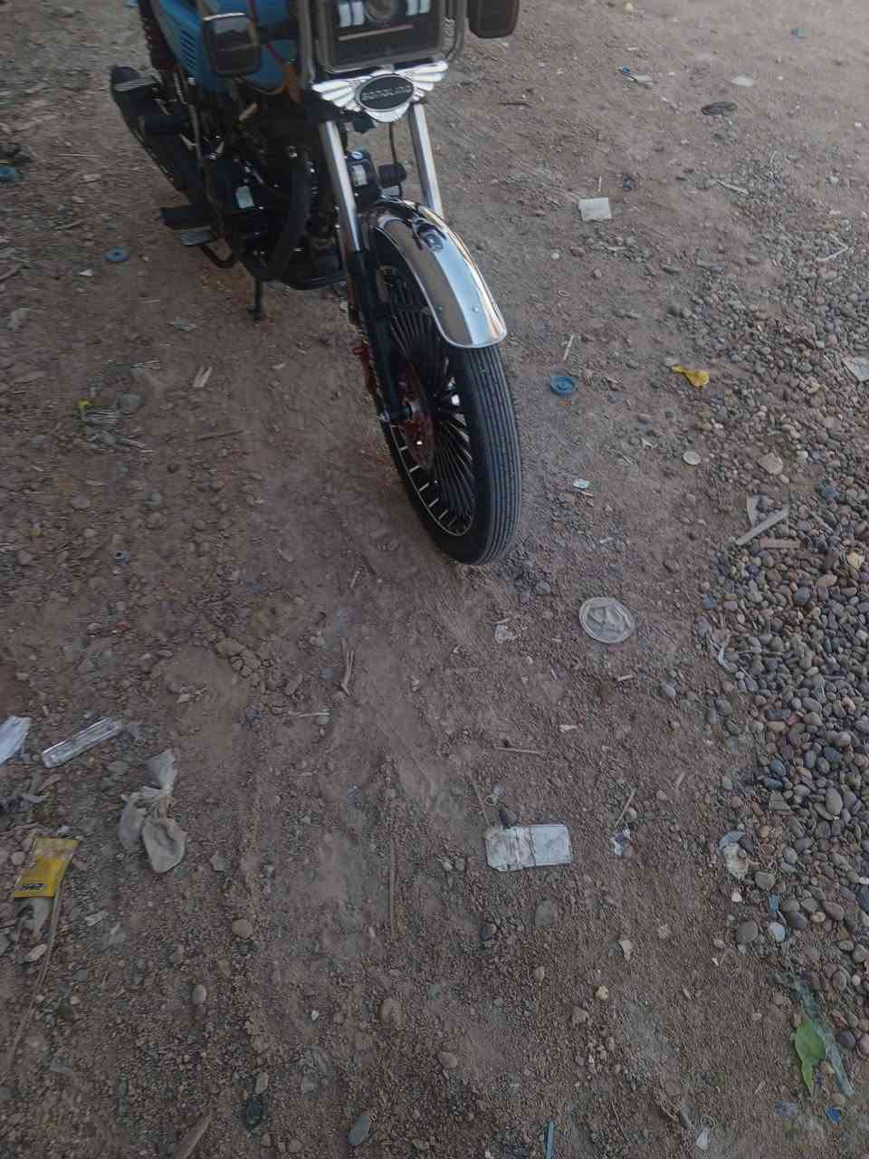 للبيع مستعجل عليها دراجه زيرو صارلها 3 اشهر من منزلها مكان زعفرانيه
السعر 950 
***********
