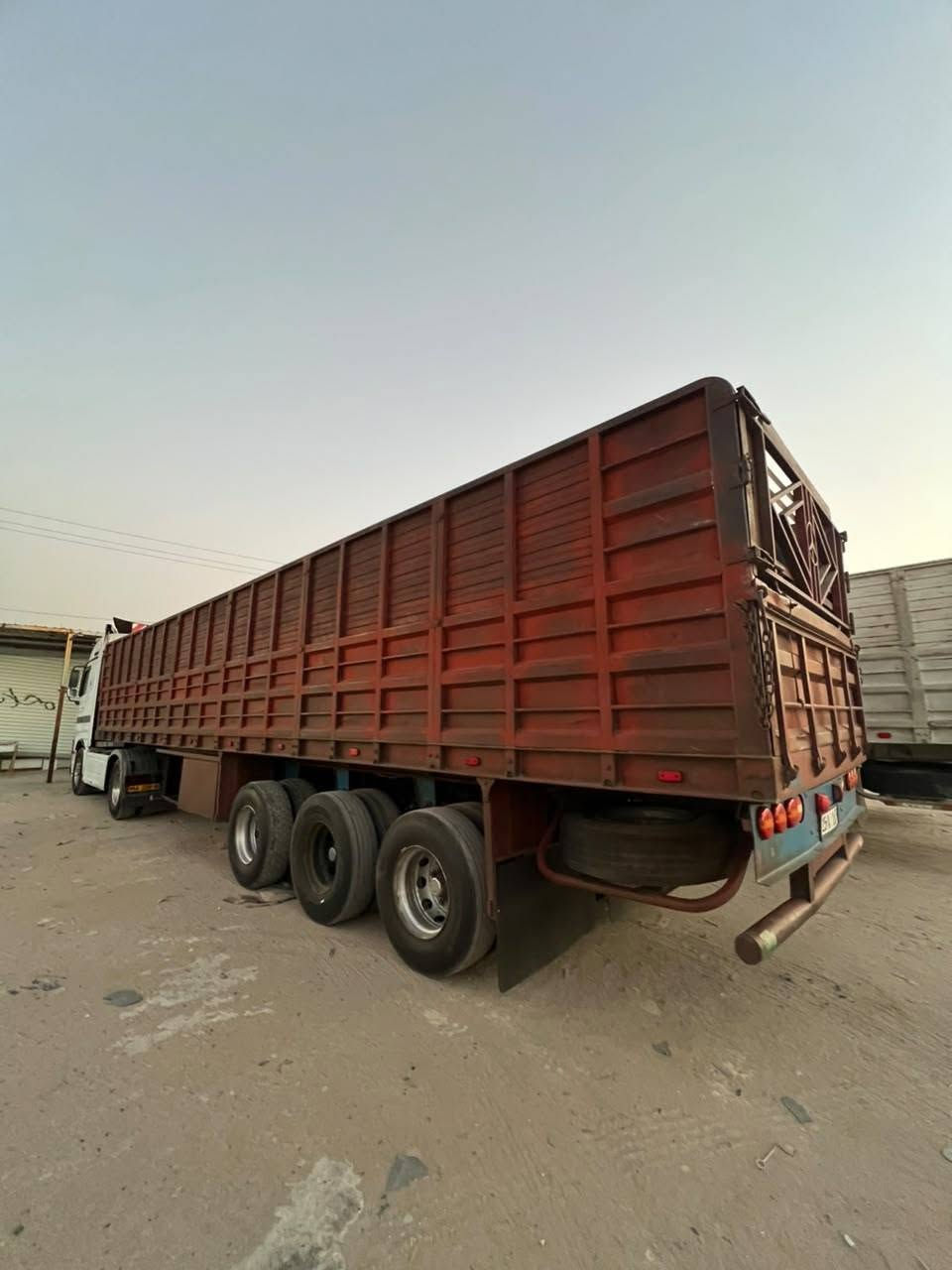 عربانه للبيع شاص 14 دناكير14 السعر 135 بيها مجال حق الجيه ***********
