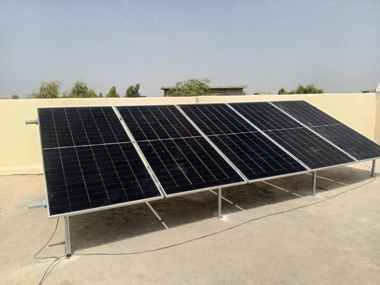 📍بعقوبة
تم تنصيب طاقة شمسية (شركة شيساج)
بقدرة 10امبير نهاري☀️ 8امبير ليلي🌖

تتكون المنظومة من انفيرتر بقدرة3.5 kw✅
وبطارية بقدرة 8 kw✅+بورد سيطرة متكامل✅
مع هيكل حديد مغلون لالواح شركة جينكو عدد 5✅

ضمان البطارية 5سنوات حقيقية✅✅
ضمان الانفيرتر 2سنوات حقيقية ✅✅

للتواصل :
*********** المهندس صالح الحربي
*********** محمد صالح الحربي
