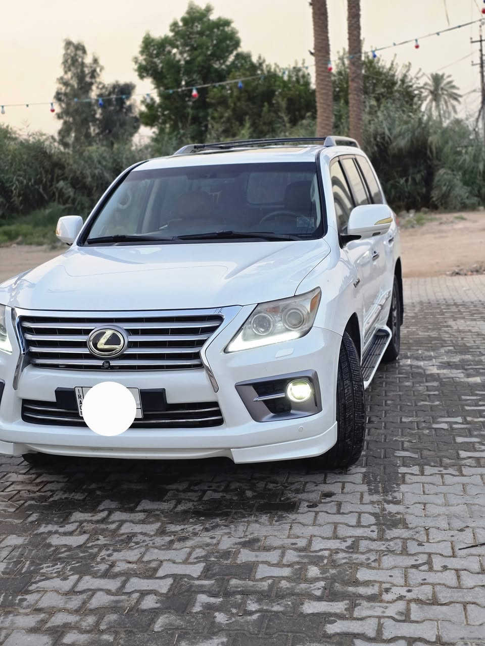 السلام عليكم للبيع لكزس LX5700 خليجي موديل 2011 شكل 2015 رقم بغداد تحويل مباشر السيارة كفالة عامة فقط شبر صبغ في باب الصدر السيارة فول مواصفات معروفة مواصفات لكزس تبريد  ثلج حدادية تخم تاير كلة كفالة وجديد السيارة فول مواصفات جكات تصعد تنزل
كشنات تبريد وتدفئة 
جميع الكشنات كهرباء 
كشنات خزن
زراك لايت 
جنطة كهرباء 
جنطة شفط 
فتحة
شاشة خلفية
ستيرن كهرباء 
باقي المواصفات معروفة السيارة رقمها مميز 4 أرقام السعر خاص  
للاستفسار الاتصال على الرقم 
***********
السلام عليكم للبيع لكزس LX5700 خليجي موديل 2011 شكل 2015 رقم بغداد تحويل مباشر السيارة كفالة عامة فقط شبر صبغ في باب الصدر السيارة فول مواصفات معروفة مواصفات لكزس تبريد  ثلج حدادية تخم تاير كلة كفالة وجديد السيارة فول مواصفات جكات تصعد تنزل
