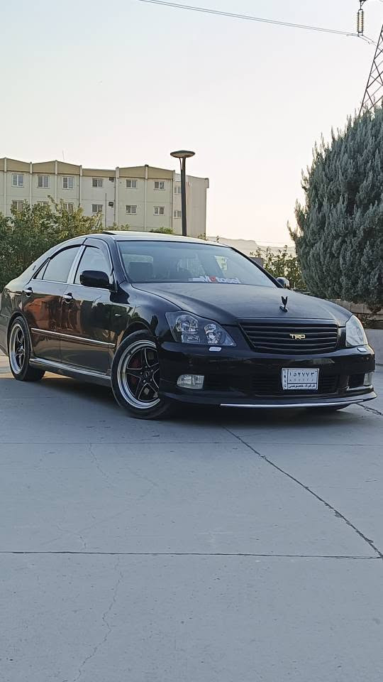 سەرەتا بەناوی خوا
Toyota crown athelete 184
مۆدێل ٢٠٠٧
سەیارەکە بەس مووسە
ناو ڕەشی ساج ڕەشە
سێ دووگمەیە 
جلد
سڵاید
هیتەر
تاقمێک ویلی وێڵدی لۆکی لەسەرە 
بۆیاخی نیە بەس شوێن مووسەکان کەڤەر گۆڕاو دەعم و قرچی نیە بە شەرت
کۆد و بارکۆدی هەیە بە ناوی خۆمانەوەیە
*********** السليمانية, العراق
