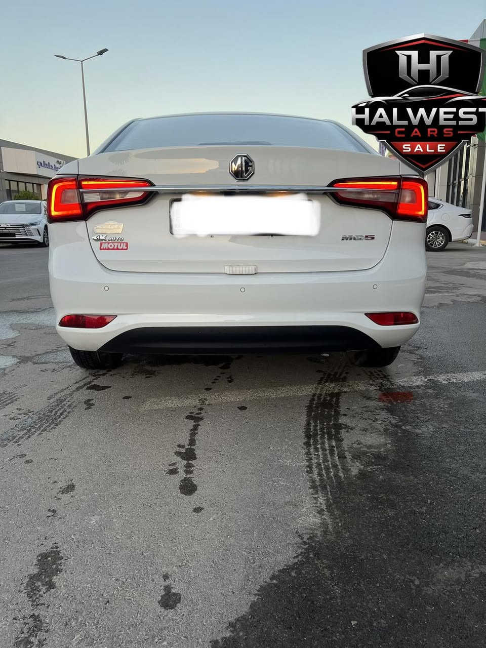 MG 5 2023
 Comfort
30.000 
رۆشتووە 
سیرڤسی  لە مۆتۆل کراوە 

***********✅

نص مكتوب في الصور:
- HALWEST CARS SALE
- TH HALWEST CARS SALE
- H HALWEST CARS SALE