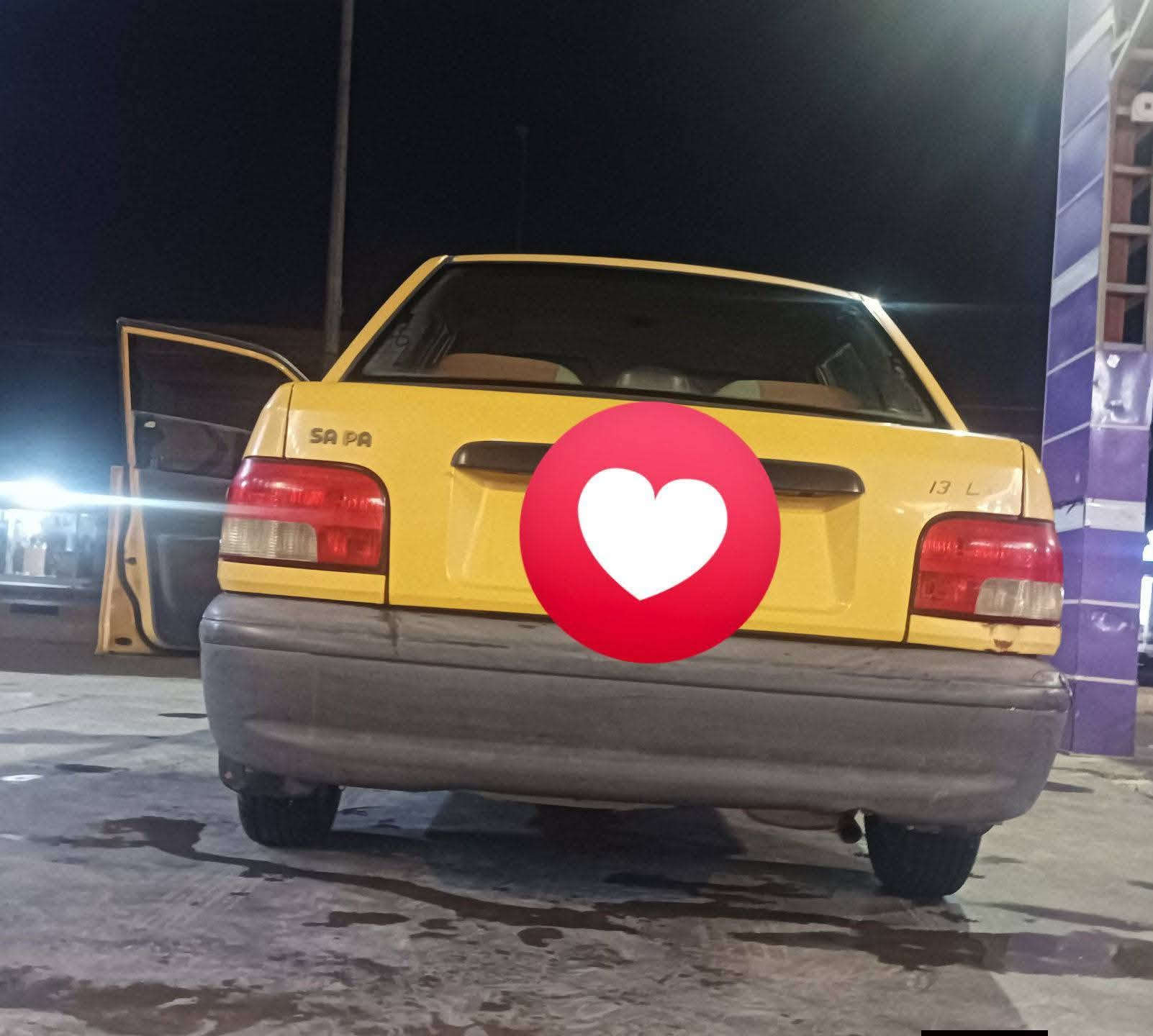 السلام عليكم سياره سايبه للبيع 2016 بيه بارد باب السائق أقل الشبر مكينه كير حداديه كله مكفول رقم نجف  الاستفسار الاتصال على الرقم ***********
