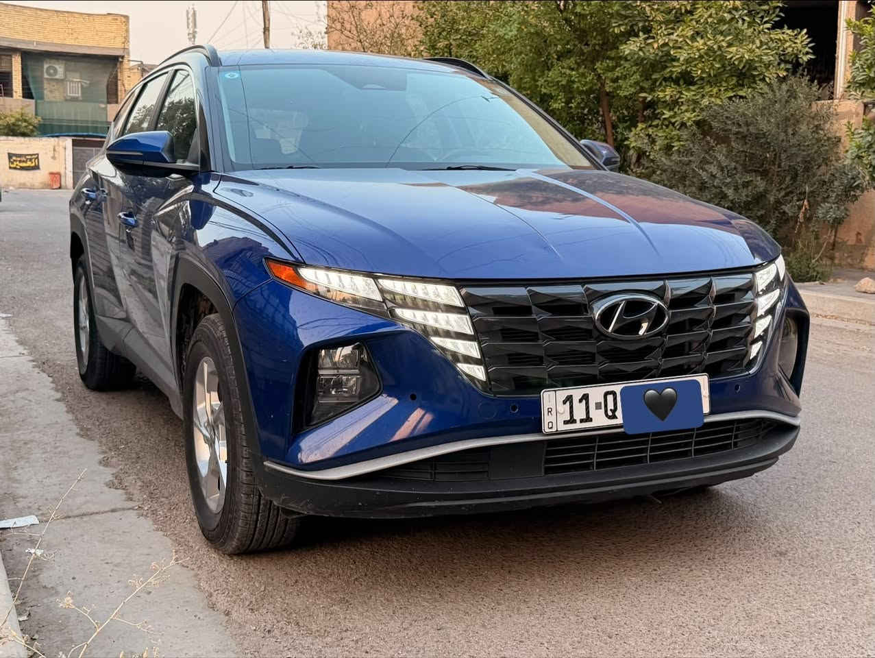 السلام عليكم  توسان 2022 للبيع فقط 

السعر 164 ورقه مجال بسيط 

محرك 2500 
تحويل مباشر هزه وسنويه كامله 
بيه صبغ خافه جاملغ رقمها بغداد
مواصفات حلوه وذكيه 
شاحن لاسلكي 
بصمه 
دخول ذكي  
كار بلي 
شاشة كامرة خلفية 
رادارت 360 درجة
كشنات وتدفئة بالكشنات 
تبريد قطعتين 
وضعيات قياده 
هاند بريك دگمه
اوتو هولد 
خاصية إطفاء المحرك بالازدحام
خاصية النزول من المنحدرات
مثبت سرعه تفاعلي ومحافظة على المسار 
شاشة عداد ايباد
تشغيل عن بعد 
ماشية 44 الف  
السياره احله من الصور وجاهزه من كل شي مكانها بغداد 

***********
