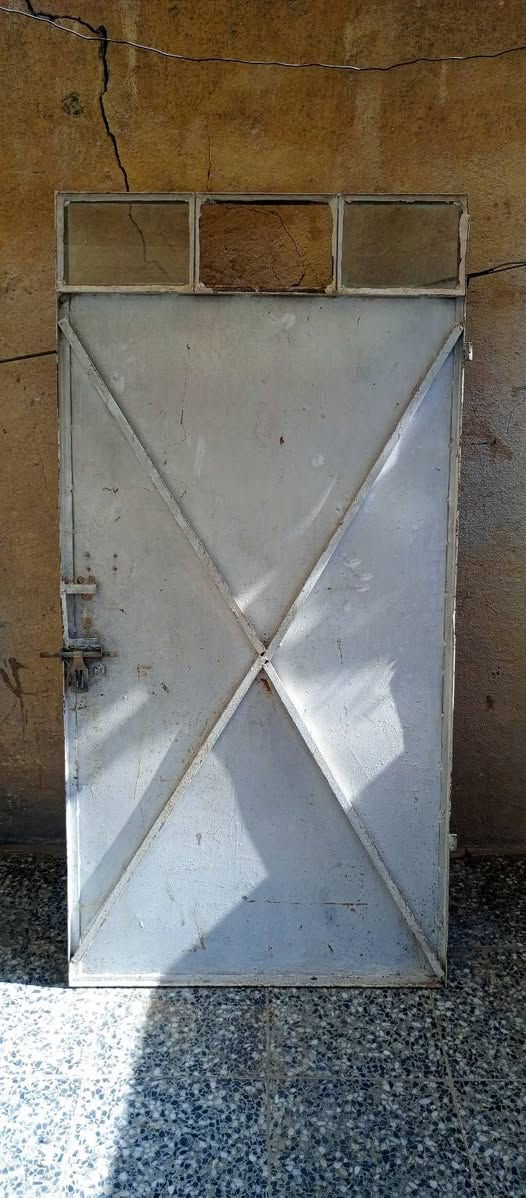 باب مستعمل • ما به خدوش • مدينه الصدر