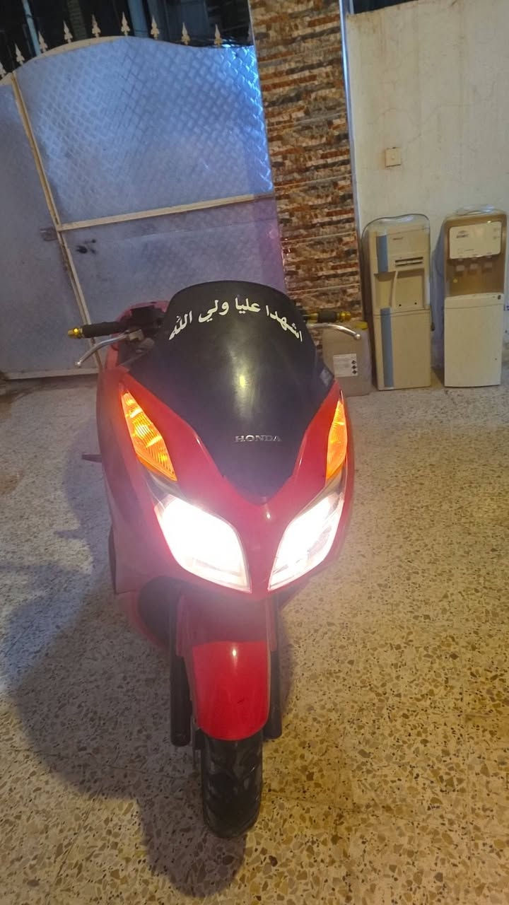 🔥 فوزده 012 للبيع — مكاتبة 🔥
🛵  | لون أحمر | مكاتبة
🎨 دهن جديد، اليوم مدهنه 

✅ كلشي شغال بيها
✅ مكينة وقير تمام
✅ كهربائيات كاملة
✅ إنارات وإشارات وبوري
✅ تبريد ومراوح
✅ تشغيل وستارتر
✅ جاهزة للركوب

💯 فوزده مرغوبة ومرتبة، والدهن جديد اليوم.
👀 المعاينة على الطبيعة، والجاد يجي يشوفها ويحكم بنفسه.

📍 المكان: ديالى
📞 ***********
💬 متوفر خاص بالماسنجر أو على الرقم اقبل مرازس حسب قناعه

🔥 012 مكاتبة + دهن جديد اليوم + كلشي شغال = جاهزة للركوب 🔥

