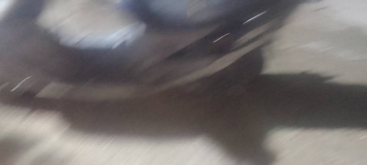 السلام وعليكم شباب دراجه بيع بيه نواقص قليل عرموطه سلف شغل بس شخطه مالته مادري شبيه شغله جطل دراجه نظيف مكينه مجفته بعدهي دهن سحك كلجات جديد عقل جديد ملف جديد قايش جديد مسوي عليه دامه صار ضرف أريد بيعه غارضه 300 بيه مجال رقمي *********** مكاني مدينه الصدر دسيم يريده تفضل خاص خدمته
