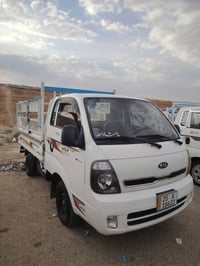 كيا 2700 • 2013 • بلا طخه