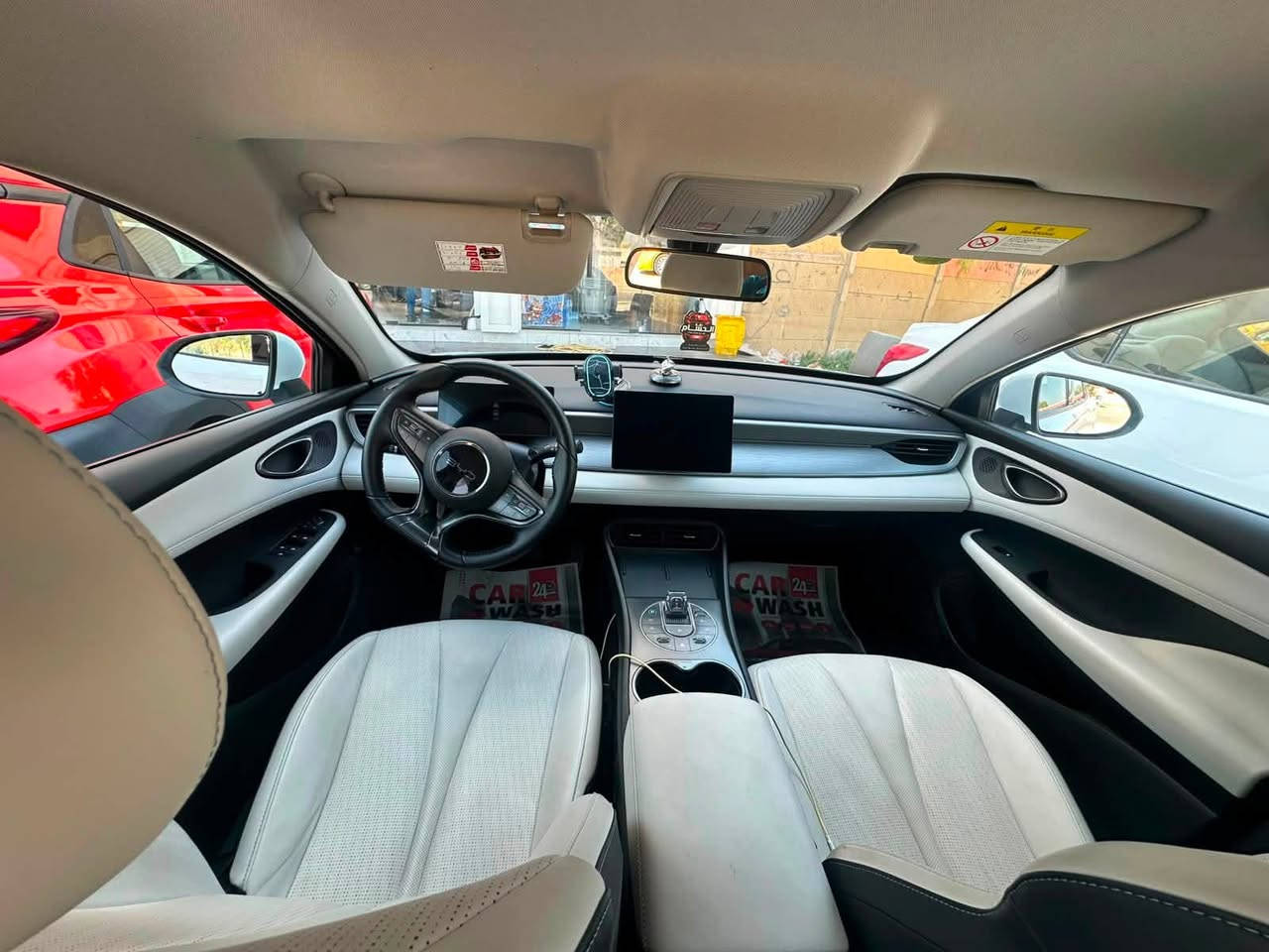 🚗 للبيع | BYD Seal 0.5 موديل 2025
* السيارة نظيفة جداً وبحالة ممتازة
* الاستخدام شخصي
* ماشية 25 الف كم 
* رقم اربيل 
#السعر 132 $ 
 
رقم الهاتف  ***********
