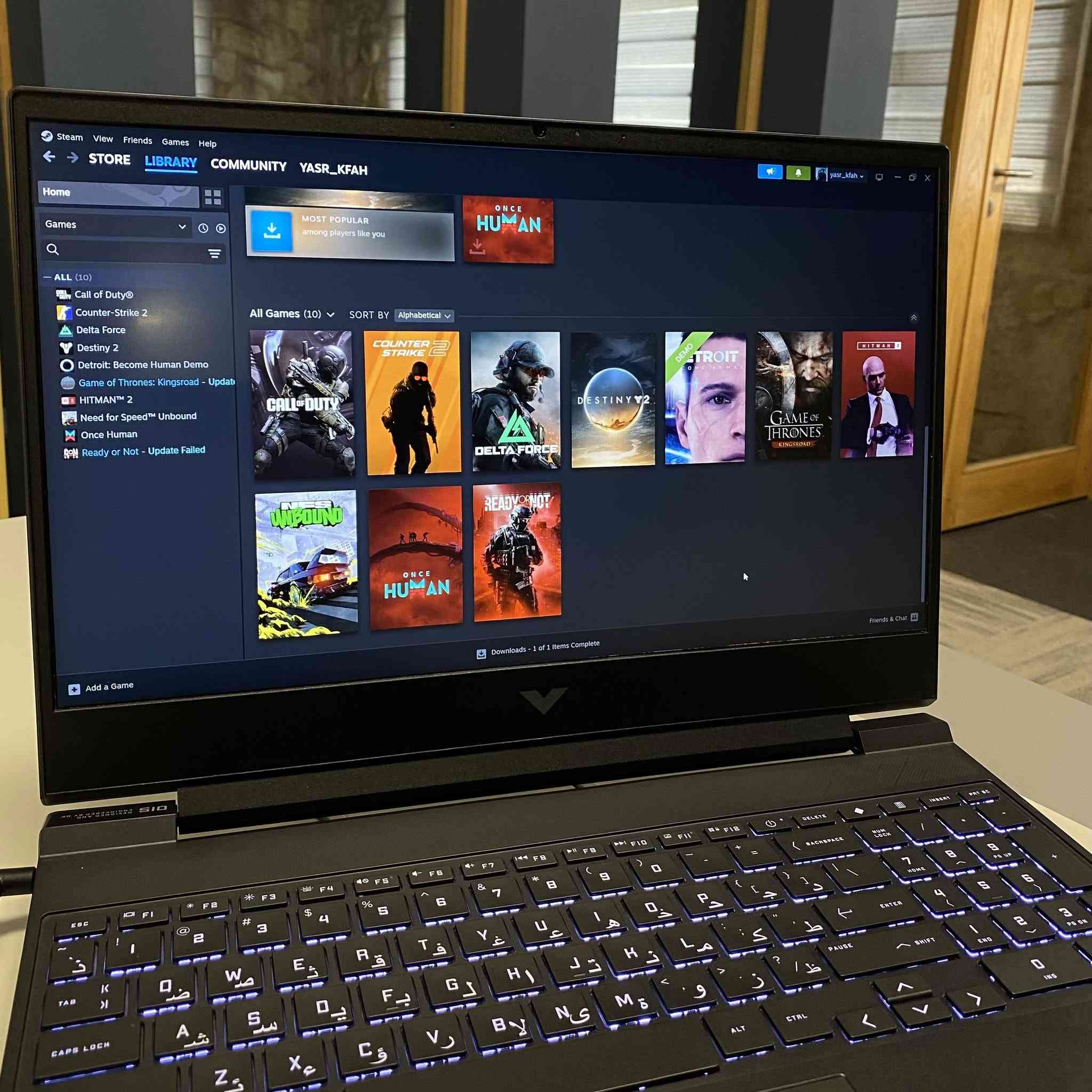 HP Victus Gaming 15 للبيع
لابتوب مناسب للتصميم، المونتاج والألعاب، ومستخدم شخصيًا في العمل على برامج Adobe والألعاب.
المواصفات:
HP Victus Gaming 15
Intel Core i5-12450H – الجيل 12
RAM 8GB DDR4 بسرعة 3200MHz
512GB SSD
كارت شاشة منفصل 4GB
شاشة 15.6 إنش بدقة FHD وبتردد 144Hz
Windows 11 Pro
الجهاز أستخدمه حاليًا في التصميم والمونتاج على برامج Adobe مثل Photoshop وIllustrator وPremiere Pro وAfter Effects، وكذلك في تشغيل الألعاب الثقيلة.
مناسب لشخص يريد جهاز يجمع بين العمل الاحترافي والألعاب، وخصوصًا أن شاشة 144Hz تعطي سلاسة أعلى أثناء اللعب والاستخدام اليومي.

السعر: 430$
المكان: النجف
للتواصل: ***********
