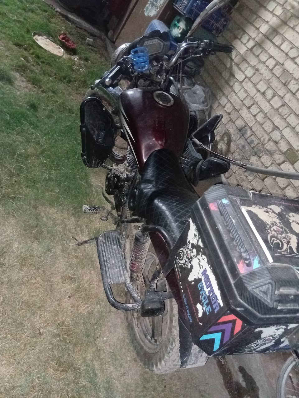 سلام عليكم
دراجه للبيع موديل 21
450وبيها مجال عنوان بغداد المعامل 
***********
