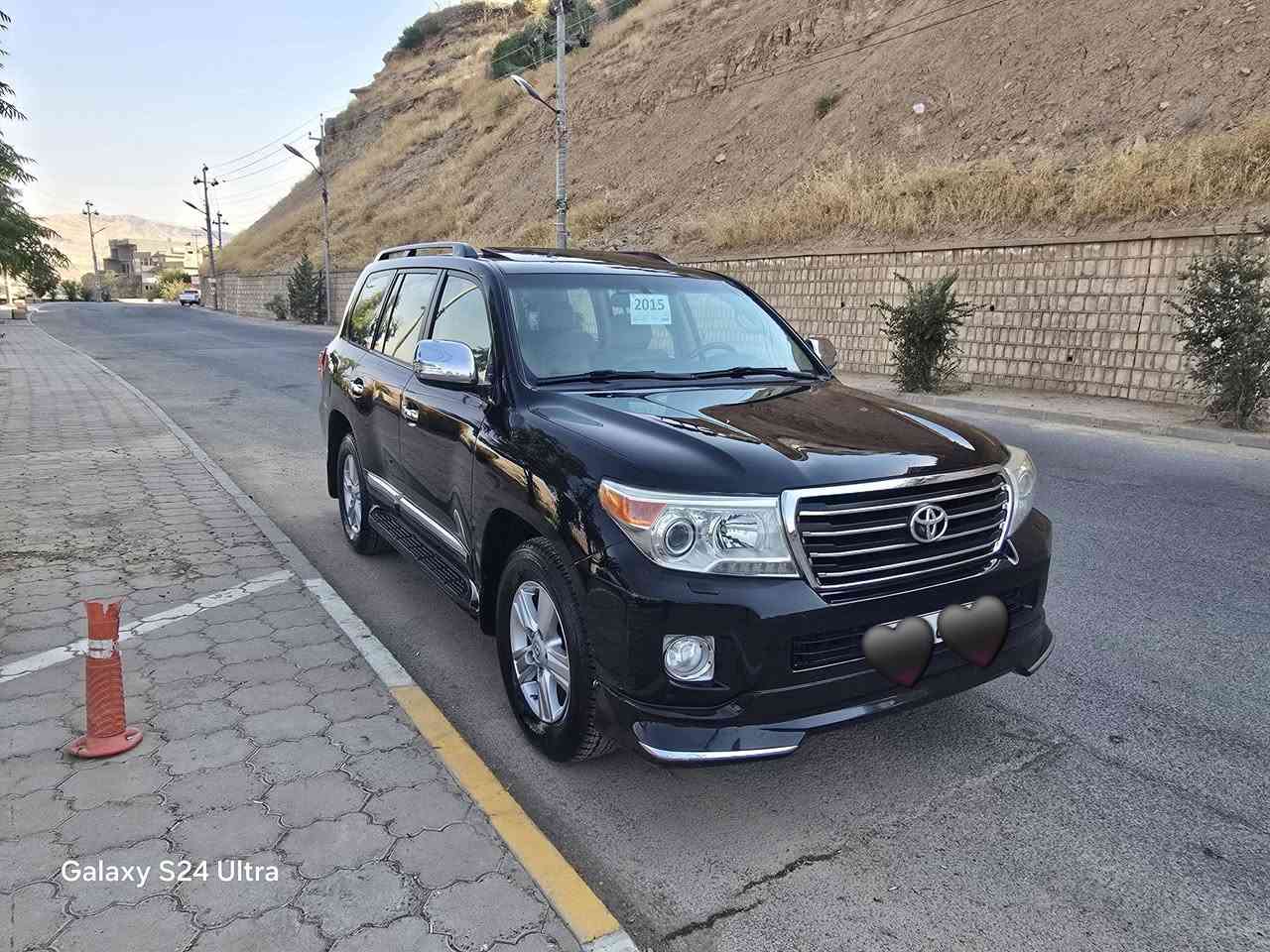 وەنەوشە لاندکروزەر 2013 برێم دەرەجە یەک شەریکە جیهان فول مواسەفات 6پستۆنە. مەکینە 4.6  گێر تۆماتیک_ بەسمە_ شەغال _182هەزاری هەقیقی ڕۆشتووە کوشینەکانی وەک بیلادی ماوەتەوە زۆر خاوێن و جوان ماوەتەوە بەس ماشاللەی ئەوێت لە ڕوبەروو جوانتر نەبوو هەقت بیت سەیارەکە هی ماڵ خۆمانە هی مەعرەز نیە (بێ سبوخ بێ کرانەوە )تەنها دوو جێ Pdr هەیە دانێکیان چاک نەکراوە دەعامی دواوە یەک پارچە سبوخ کراوە شوخت بووە بۆ جوانی سبوخ کراوە سەقفەکەی کەمێک کاڵبوونەوەی هەیە سەیارەکە ماڵی دۆستە کەم سەیارە ئەوانە خاوێن ماوەتەوە 
ژ.م:***********
نرخ:355گەڵا و  مەعمەلەیەکی کەم 
شوێن:کۆیە_تەقتەق
