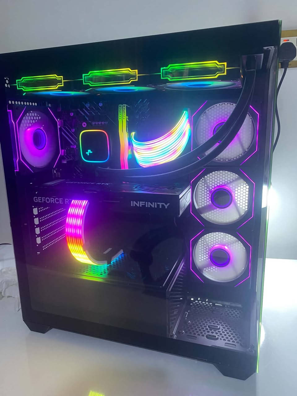 i5 14400f • 16 جيجا • RTX 5060 Ti
