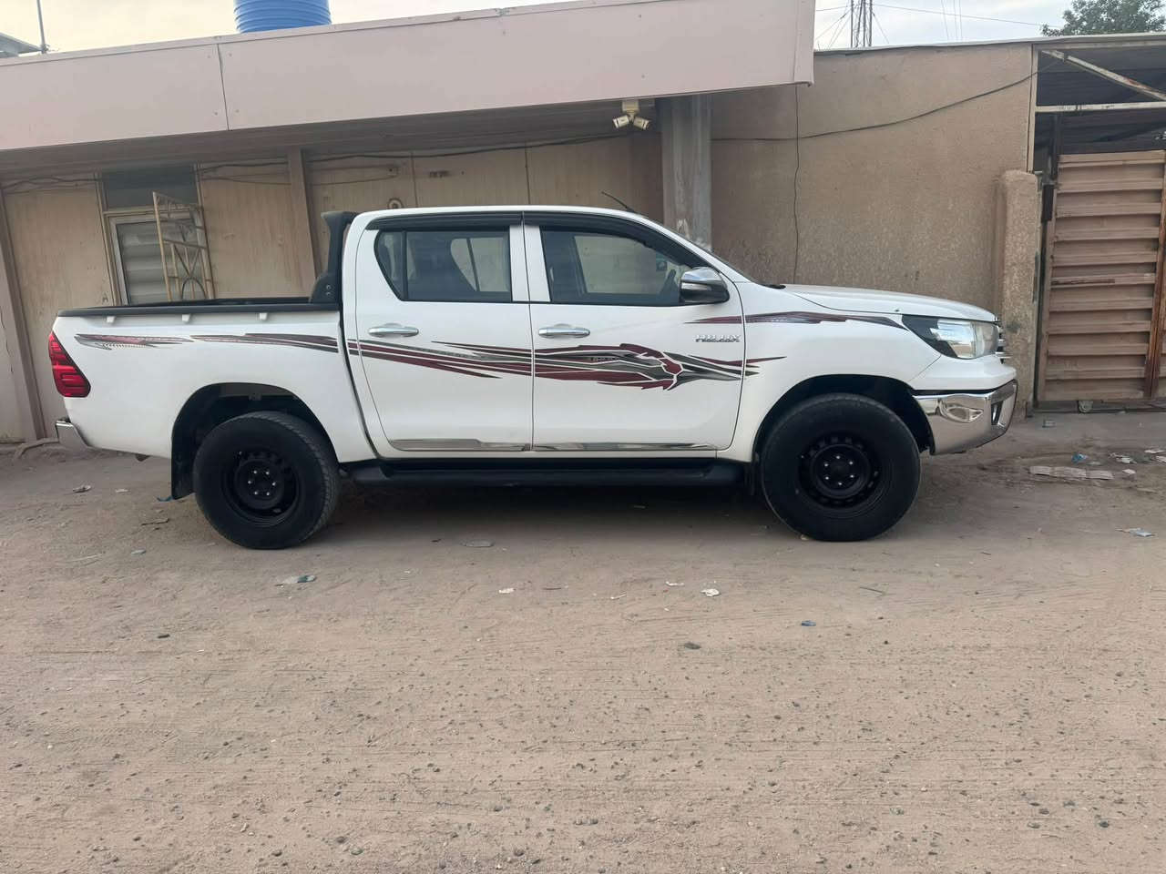 هايلوكس • ٢٠١٩ • رقم اربيل