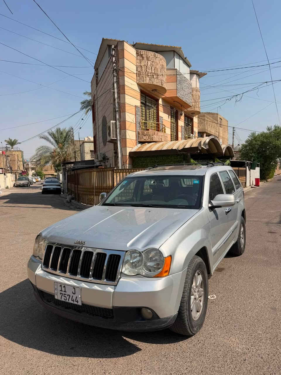 جيب 2008 محرك 4700 فول مواصفات ١/١ فتحه كشنات جلد كشنات تدفئة بيه ٣ قطع صبغ لغود شواصي كفالة محرك و كير و اكسل جديد رقم بغداد الجديد السعر 78 ورقة مكانه بغداد حي العامل ***********
