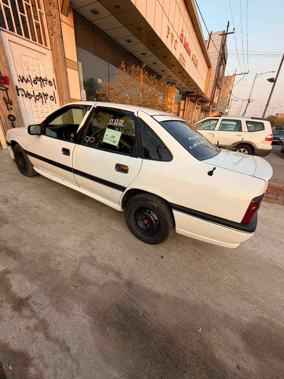 اؤبل فكترا موديل ٩٢ 
محرك ٢٠ 
ره قم سليمانييه صاقت 
شرت تحويل 
سعر ٣٥ بييه مجال 
***********
***********
