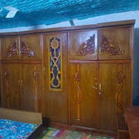 عندي غرفه لبيع سعر 700بيه مجال قليل مكاني بغداد بل شعله قطاع سادس  هذا...