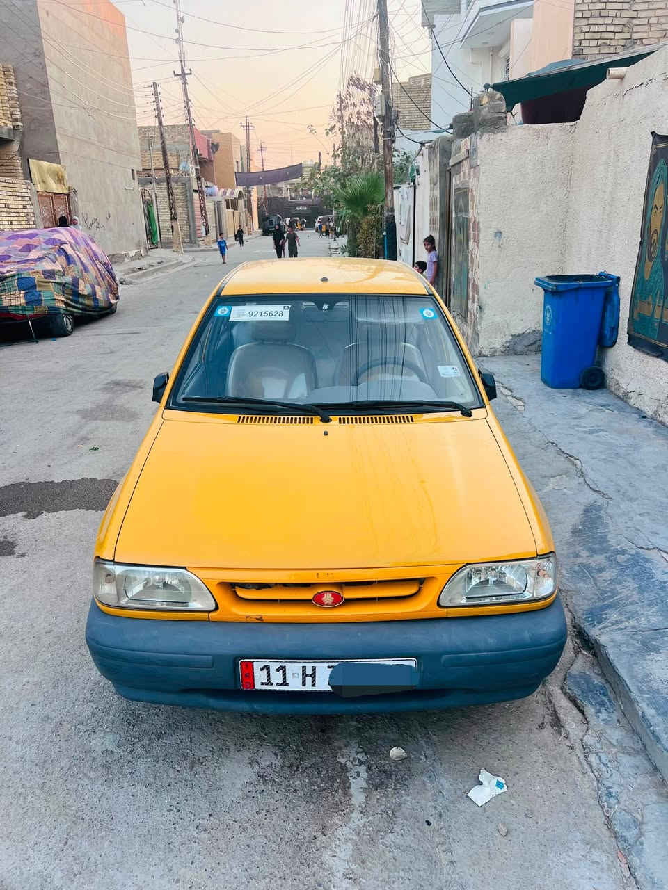 السلام عليكم سايبا للبيع بيها طخة جاملغ أمامي صفحة السايق راجعة عل بارد سعرها 55 ورقة  وبيها مجال حك الجية المكان كفائات العبيدي شارع 50 قرب مركز اسامه ابو الانترنيت رقم الهاتف ***********

