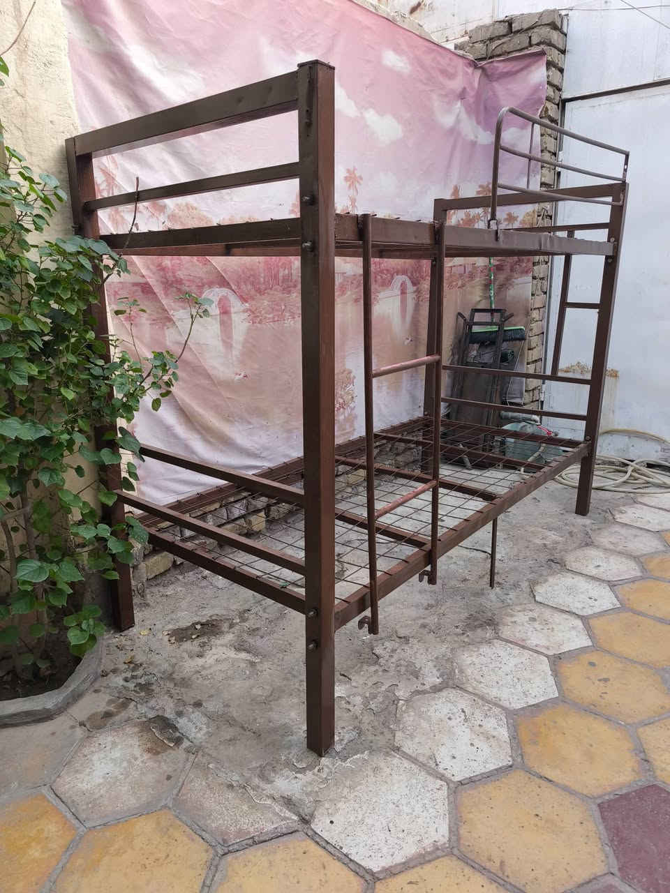 جربايه طابقين • نظيفه • الناصريه حي الحسين