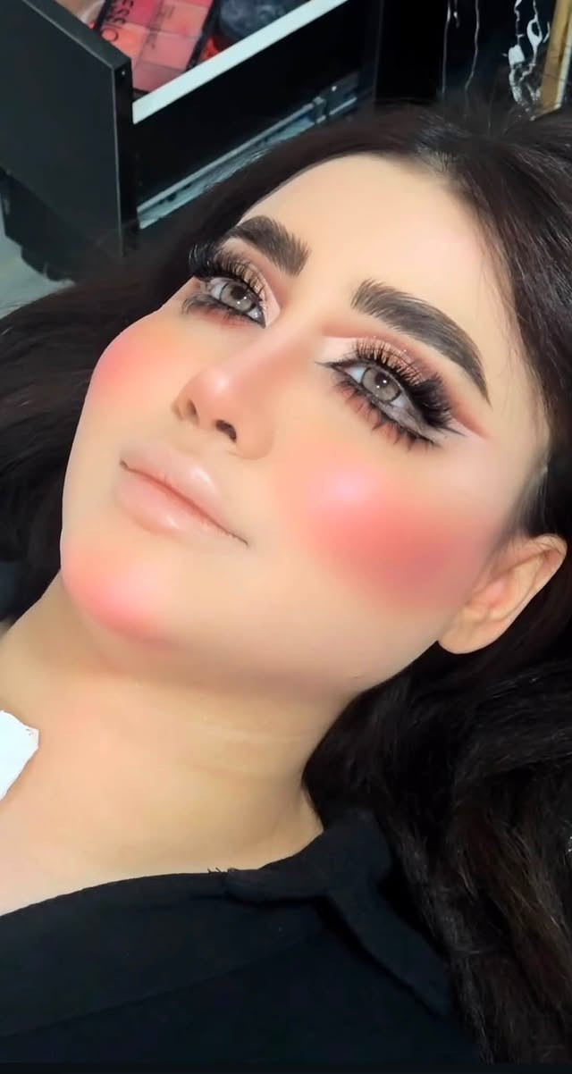 سنتر نونه للتجميل 🌺
للحجز والاستفسار اللتصال ع الرقم 
***********
