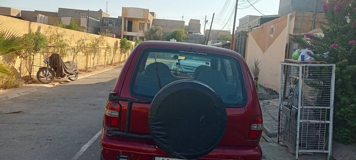 سلام عليكم سياره حلوه محرك وكير مكفول تبريد ويه السويج وقم جديد بسمي 1995
السعر 40 وبيها مجال
***********

