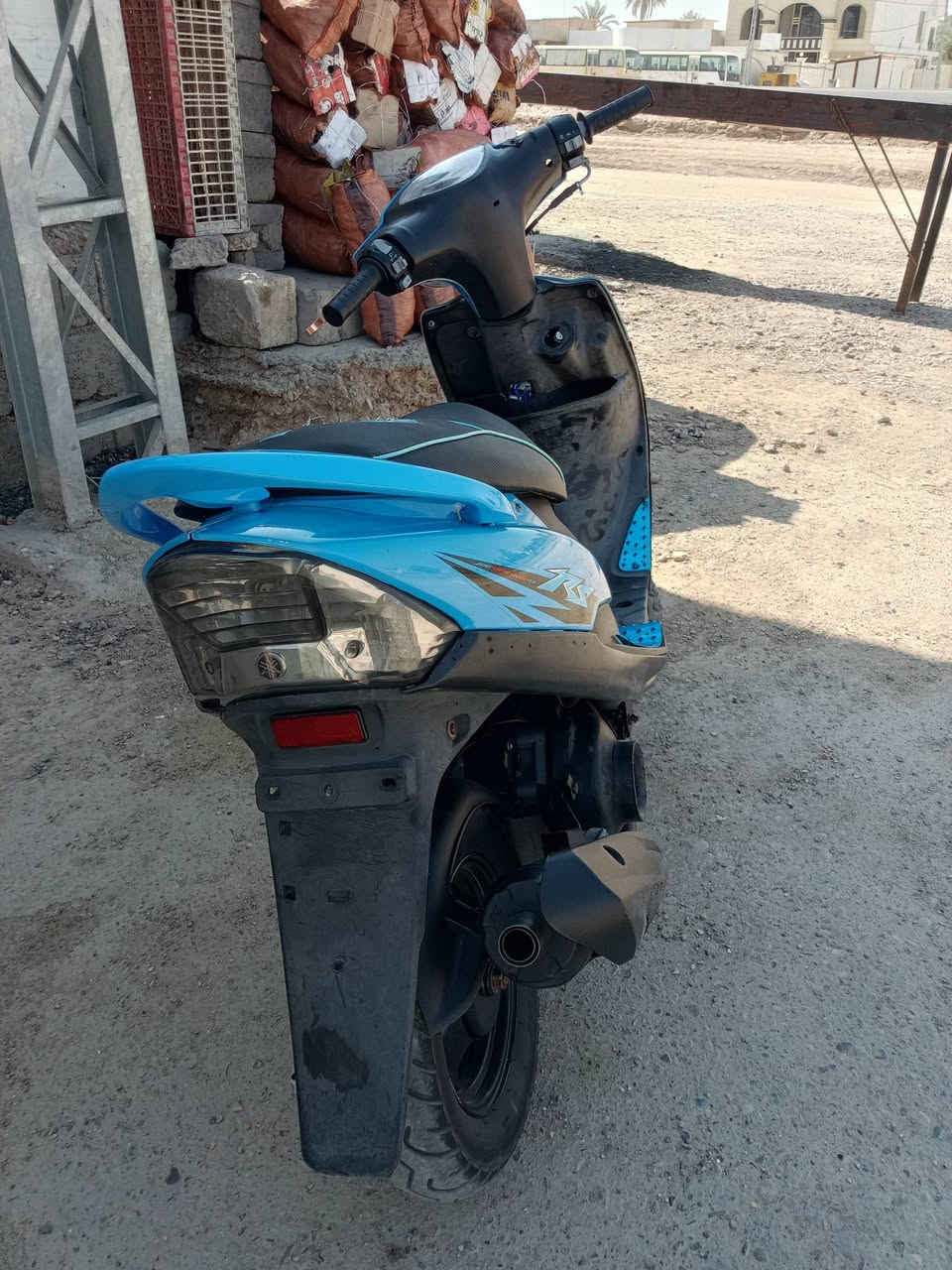 سلام عليكم ماكس للبيعاو مراوس بشحن سكنس بوشه 55شغاله كلشي مابيه محرك ممفتوح سعره 450وبيه مجال مكاني الفلوجه الشراي يجي خاص او يتصل على الرقم‏‪***********‬‏
