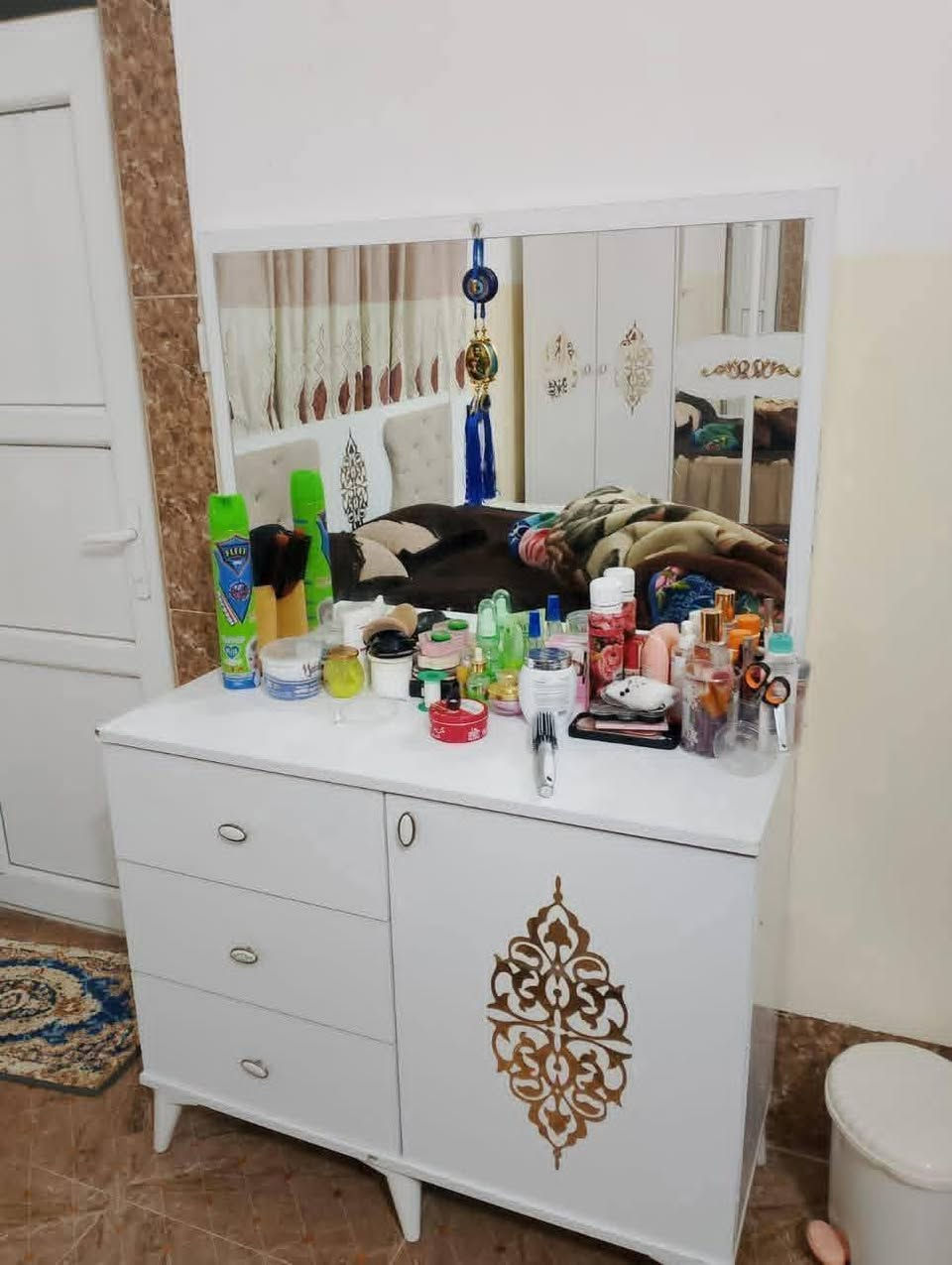 غرفة نوم تركي 

السعر 425 الف وبيها مجال

الرقم ***********
