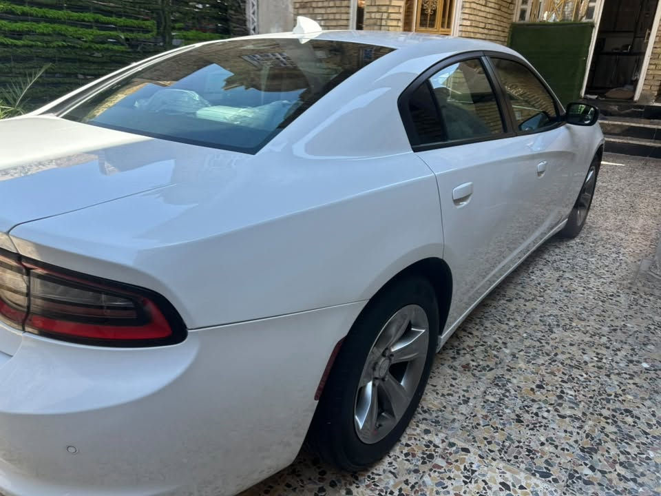 جارجر مديل 23. SxT.  رقم شمالي        كفاله عامه  بيهه بارد قليل. گد  اربع اصابع. رقم //***********
