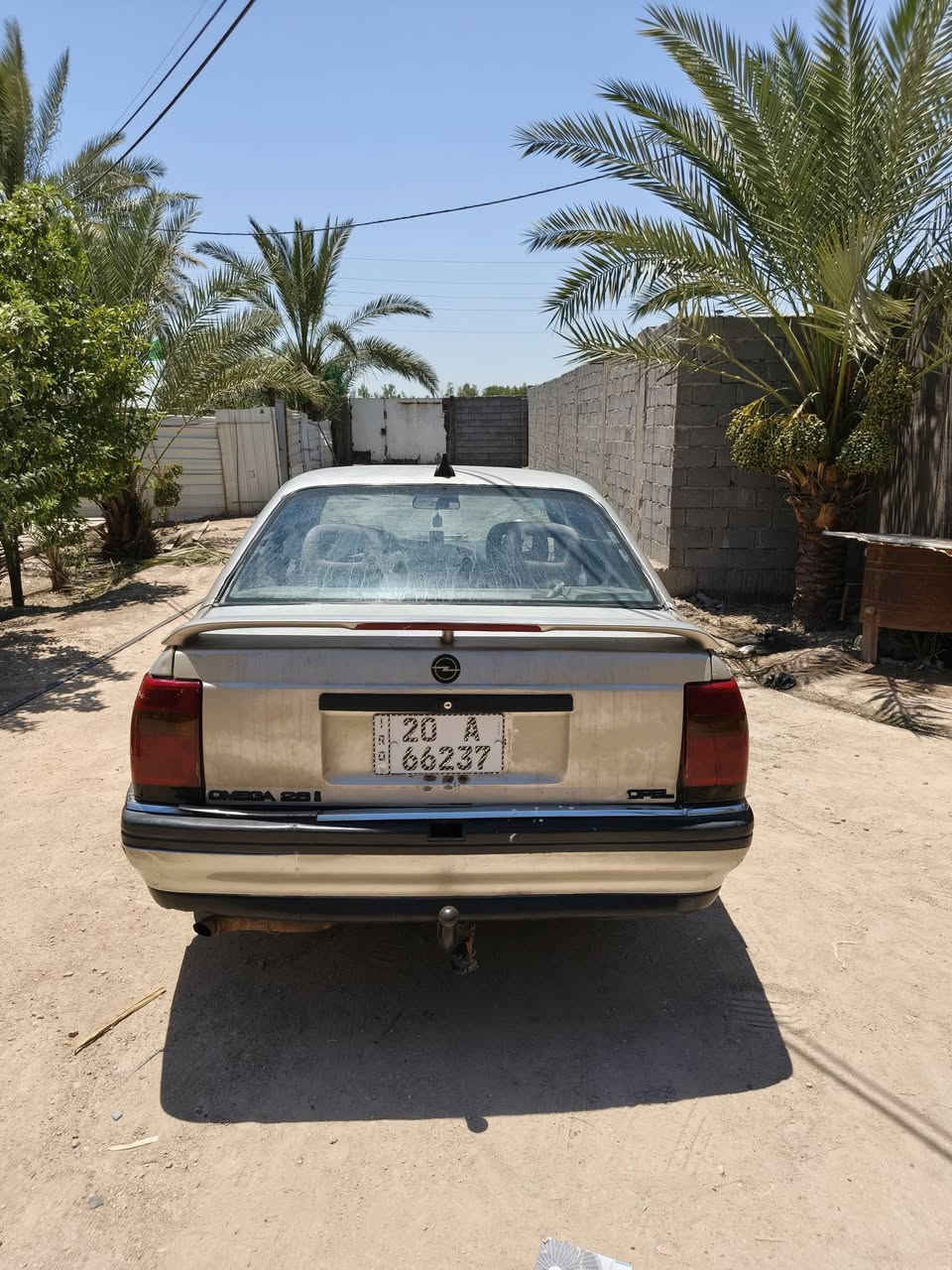 اوبل اوميكا 🇩🇪 موديل 93 حجم 26 محرك بطة 2500 رياضي 6 سلندر , كير اوتوماتيك سيارة نضيفة وجاهزة ، صالنصة كامل جديدة،  حدادية صدر جديد ، دبلات امامي جديد حدادية خلفية 90% السيارة بدون صبغ على البلاد ، بيها لايتات زنون ، كهربائيات اشاير بك لايت كله شغال ، سستم صوت مسجل 63, 3 سماعات، حساسات دعامية امامي خلفي، هزه جديدة سنوية للـ 2030 رقم ديالى انكليزي دولي بأسمي تحويل ثاني يوم مكاني بابل ، المسيب
تفاصيل اكثر اتصال *********** 
اوبل اوميكا موديل 93 حجم 26 محرك بطة 2500  6 سلندر , كير اوتوماتيك سيارة نضيفة وجاهزة ، صالنصة كامل جديدة،  حدادية صدر جديد ، دبلات امامي جديد حدادية خلفية 90% السيارة بدون صبغ على البلاد ، بيها لايتات زنون ، كهربائيات اشاير بك لايت كله شغال ، سستم صوت مسجل 63, 3 سماعات، حساسات دعامية امامي خلفي، هزه جديدة سنوية للـ 2030 رقم ديالى انكليزي دولي بأسمي تحويل ثاني يوم مكاني بابل ، المسيب

