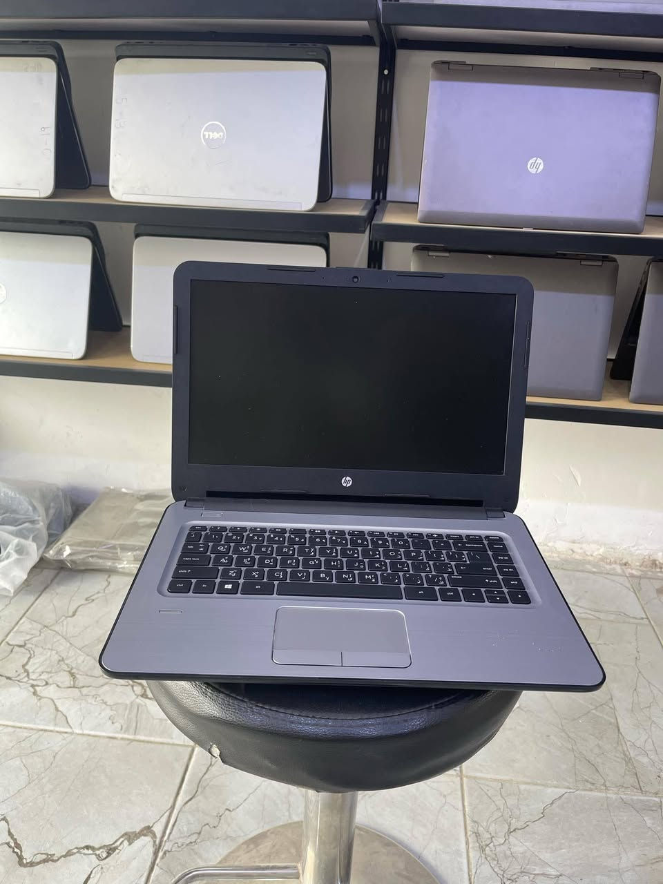 💻 HP Laptop بحالة جيدة جداً

مستخدم استخدام شخصي للدراسة فقط، بدون ألعاب أو ضغط على الجهاز.

🚚 التوصيل مجاني لجميع محافظات العراق

مواصفات الجهاز:
🔹 المعالج: Intel Core i5 – الجيل السابع 7200U
🔹 الرام: 16GB DDR4
🔹 التخزين: 512GB SSD
🔹 الشاشة: 14 بوصة
🔹 كرت الشاشة: Intel HD Graphics 620
🔹 نظام التشغيل: Windows 10

🔋 البطارية مبدلة بأصلية
🔌 يأتي مع شاحن/كيبل أصلي

الجهاز سريع ومناسب للاستخدام اليومي، التصفح، الأوفيس، البرامج، مشاهدة الأفلام والفيديو وغيرها.

🎁 مع الجهاز: ماوس + حقيبة حاسبة

💰 السعر: 190,000 دينار عراقي

📞 للاستفسار: ***********
أو المراسلة على الخاص.
