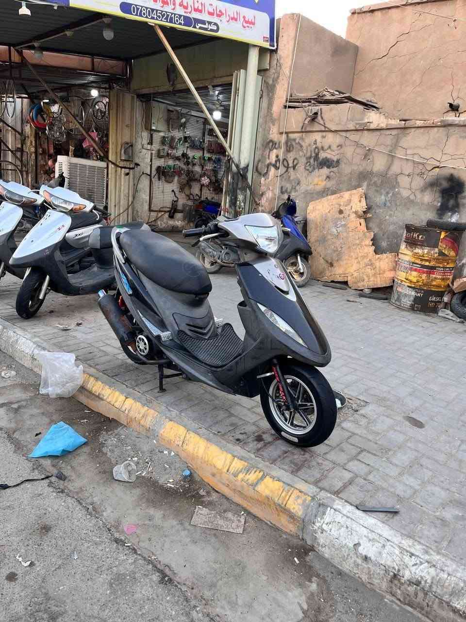 سلام عليكم دراجه ماكس عدله 
كفاله من كلشة دراجه واحد علا واحد دراجه خرسه
معنه كلمه بدون غراض علا بلادي  شراي يجي يخابر
موشراي لا تعبني ووعبر
منشور..؟؟؟ 
***********
سماوه قضاء الرميثه
