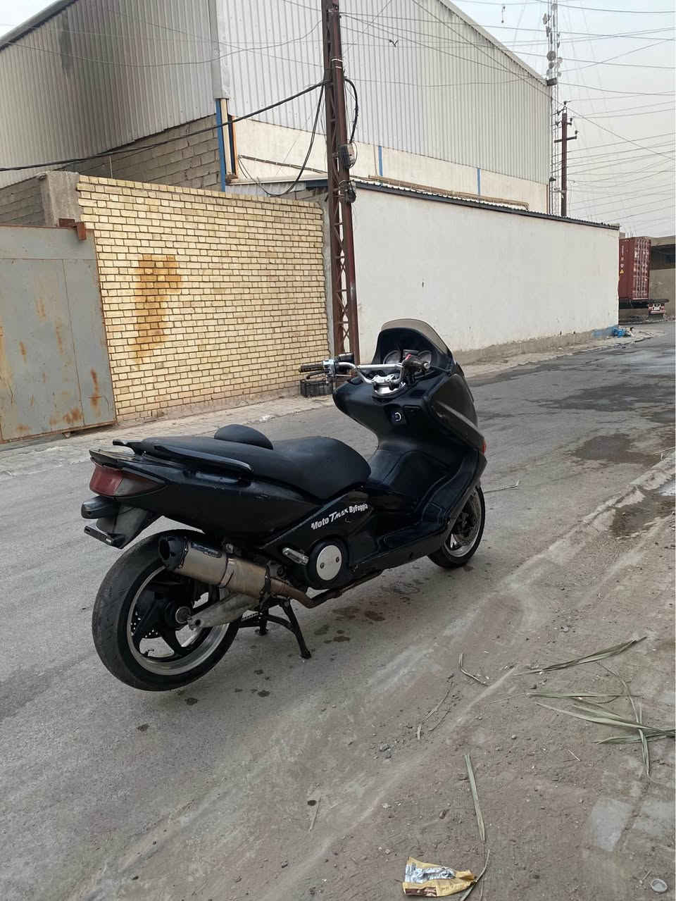 السعر جوه السوك
السلام عليكم تي ماكس نوزل موديل ٢٠٠٨ 
دراجه كامله شلعه ومعدل يرادلها ترتيبات بسيطه بل كفرات السعر ١٣٠٠ مكينه خرسه صلانصه رياضي وسترين رياضي سكيورتي الدراجه كامله نكره سلف
المكان بوب الشام 

‭***********‬ متواجد مازنجر واتصال بغداد, العراق
