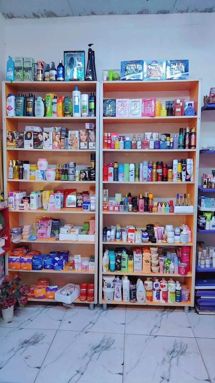 السلام عليكم
محل كوزمتك للبيع موقع الزعفرانيه قرب اربع شوارع
عطور وميكاب وملابس داخلية وارد الشهري من ٧٠٠ الئ ٩٠٠ للاستفسار الاتصال على الرقم واتساب ***********
