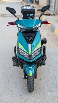 دراجه شحن للبيع صار شهرين من نزلتها من المعرض السعر 850 الف قفل مكاني ...