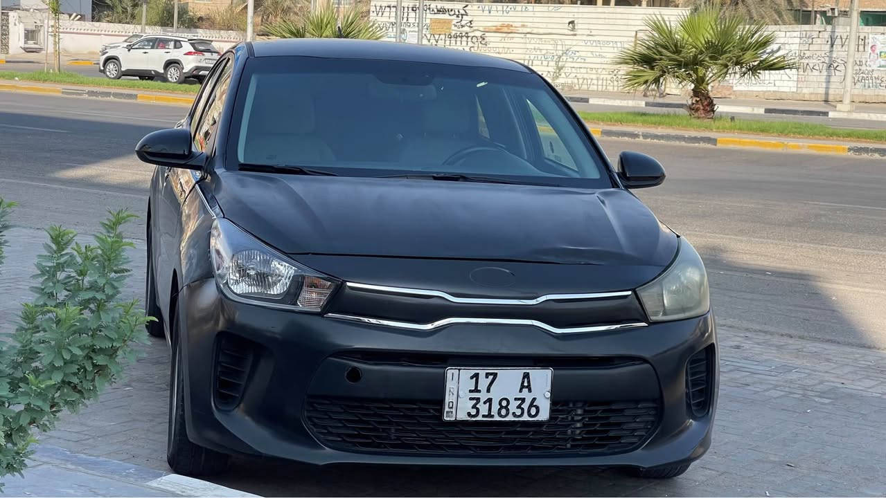 السلام عليكم 
كيا ريو 2019 وارد امريكي
حادثها بنيد وجاملق ايمن  وبيها دحجات موضحه ب الصور
مكينه 1600 
كير مكينه تبريد كله جاهزه تحويل ثاني يوم رقم جديد 
السياره صلاوت ع محمد 
البصره 
السعر  85 وبيه مجال 
بيع او مرواس
للإستفسار *********** البصرة, العراق
