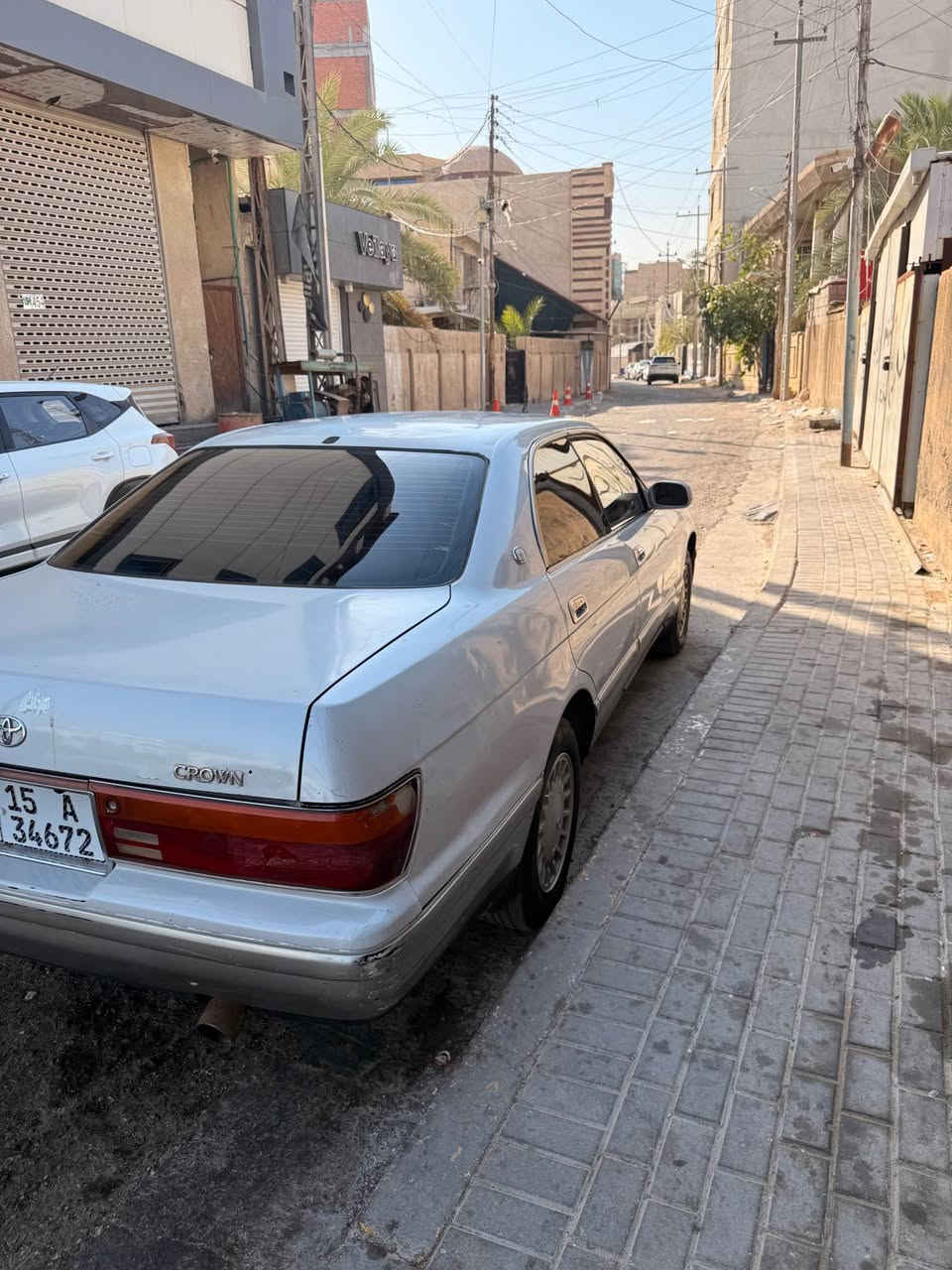 السلام عليكم شباب سياره كراون بطه منفصل للبيع موديل 1994 سياره جاهزه من كلشي تريد حداده مكينه گير جديدد تبريد ثلج ❄️ شاهد الله السياره جاهزه وماتعبك ربع ماتصرف عليها اريد ابيعها لان محتاج فلوس رقمها انبار مشروع وطني راعيها يريد تحويل موجود مابيها صبغغ فقط ضربة بالچاملغ الخلفي صفحة العبري مال ستوته شبر 
مكاني بصرة الكباسي سعرها 58 وبيها مجال رجائاً اقرأ كلشي وبعدين خابرني والله السياره ماناقصها شي ابداً للتواصل *********** تواصل وياي وتدلل مامتواجد بالفيس دائما البصرة, العراق
