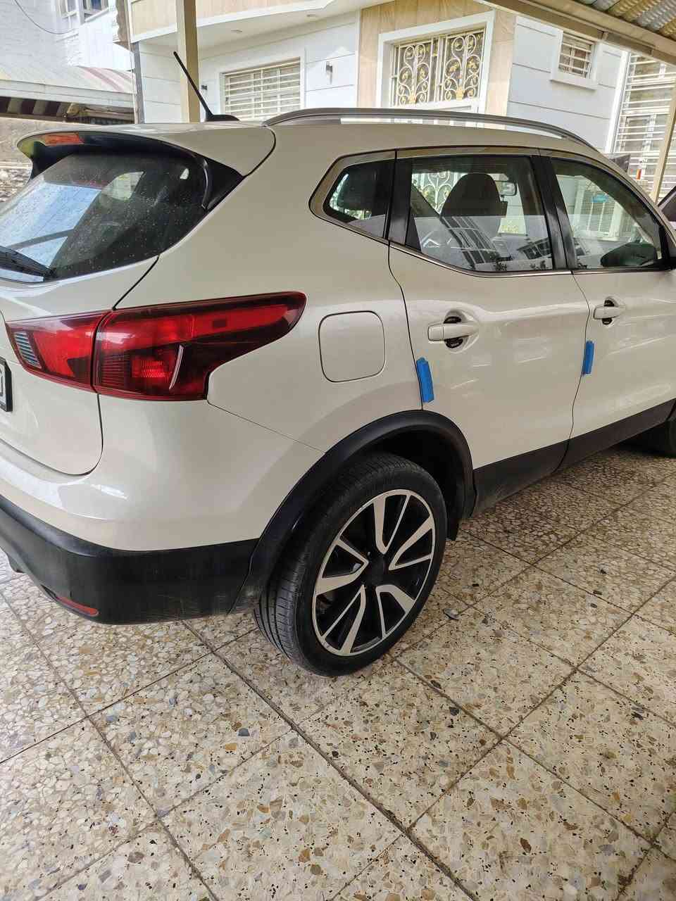 نيسان روج سبورت • ٢٠١٧ • رقم بغداد