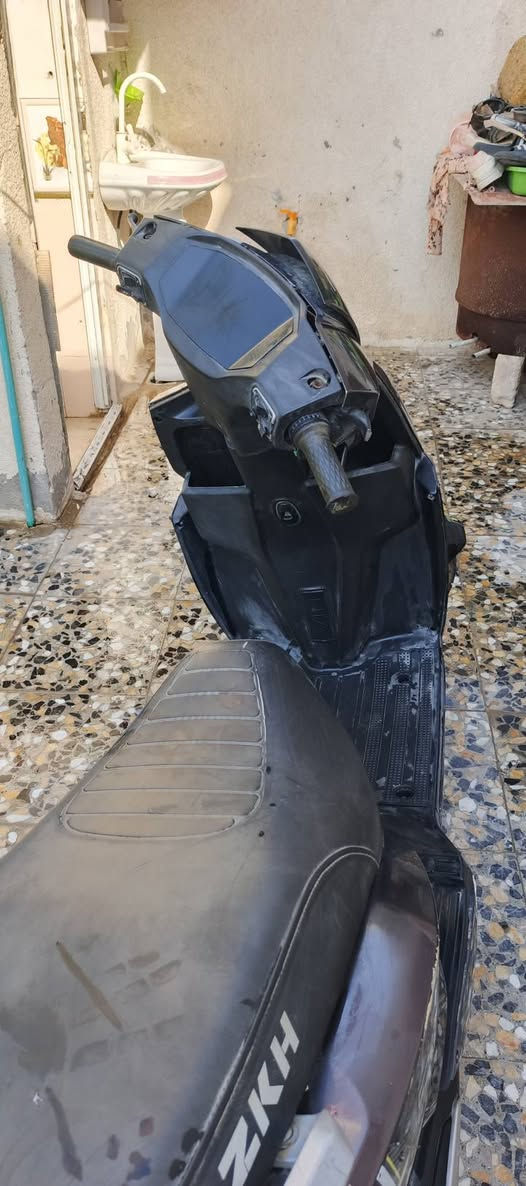 دراجه شحن سكنس
٦ بطاريات
دراجه هابطات باطاريات يعني تبدل باطاريات
مكاني أبو خصيب كوت ثويني
سعر ٣٧٥ بيه مجال الشراي
رقم ***********

