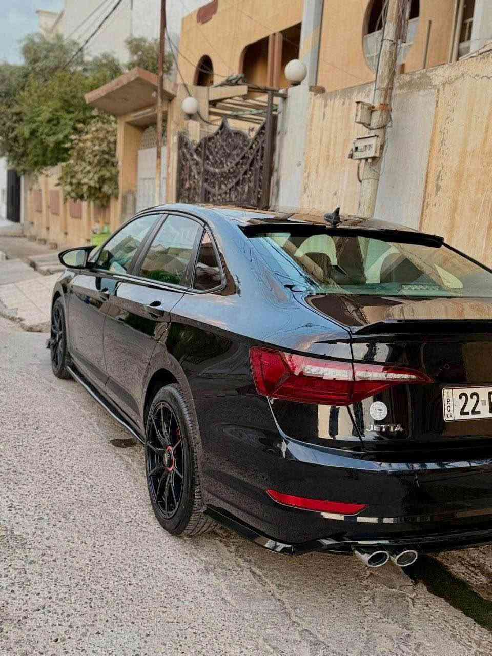جيتا موديل 2020 مواصفات SEL
فول مواصفات
استيرن هيتر -كشنات وره وكدام هيتر- بانوراما-
ليد بلادي19 لون بلاد-لايت و بكلايت ليد -كت كامل Gli-
رادار جانبي - تبريد دبل زون محرك 14 تيربو مرغوب
كير محرك شرط ممفتوح
اربع تايرات جديد مع الوياله رقم و سنويه جديده بسمي
شرط التحويل والغرامات
ضررها 3قطع صبغ جاملخ و بونيت و باب من طرف السكن شرط الحماوه
مكان السياره كركوك
*********** سعره (131) كركوك, العراق

