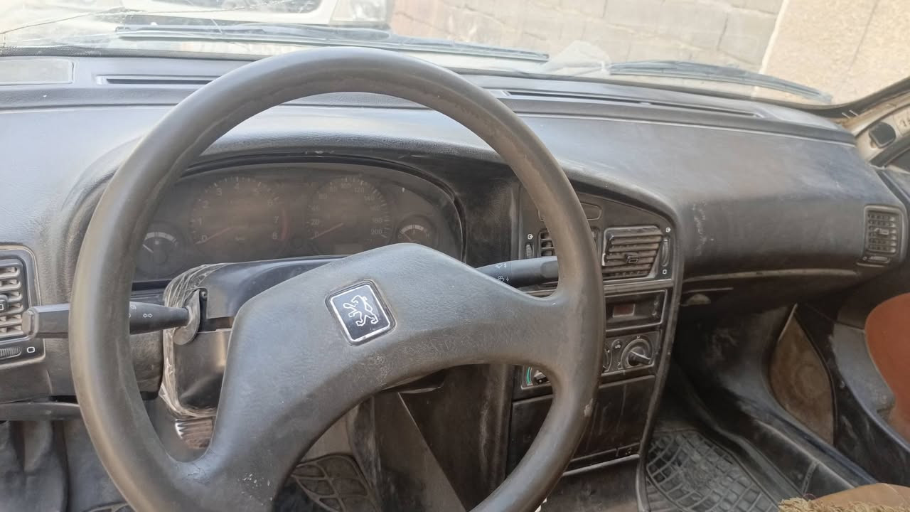 بيجو ٤٠٥ رقم إنكليزي ميسان السعر ٣٠ ورقة وبيهة مجال العنوان بغداد حيز اور رقم الهاتف ***********
