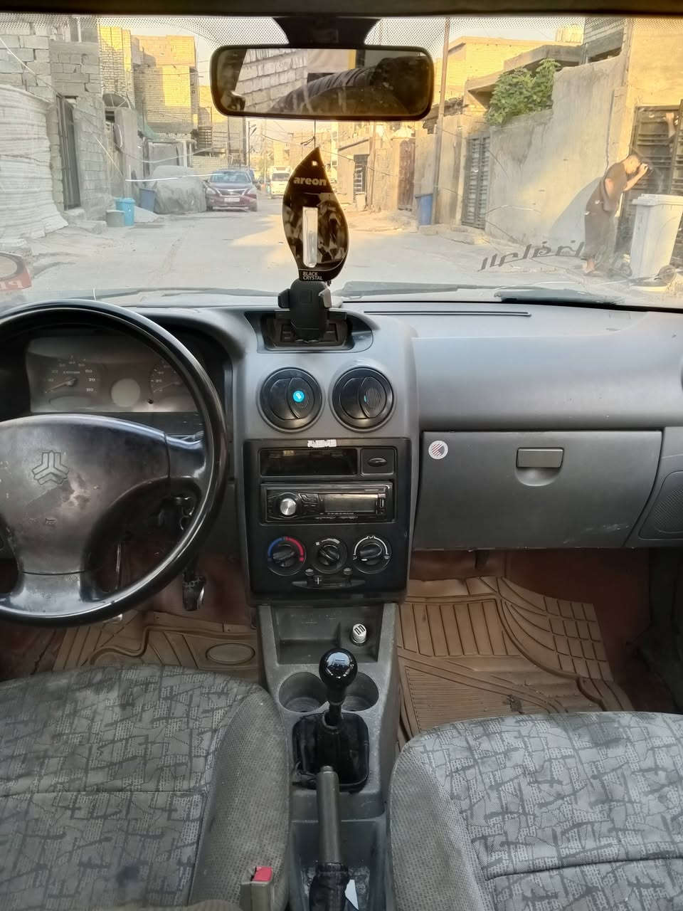سلام عليكم ياالله سايبه موديل 2016 جاهزه  من كلشي تبريد شغال الكهربائيا شغاله الشواصي نضيفه تايرات جديده السياره جاهزه شغل واطلع تحويل ثاني يوم السنويه بعده ما صاقطه.  السعر ٣٢ وبيه مجال بسيط حق الجيه رقمي***********
