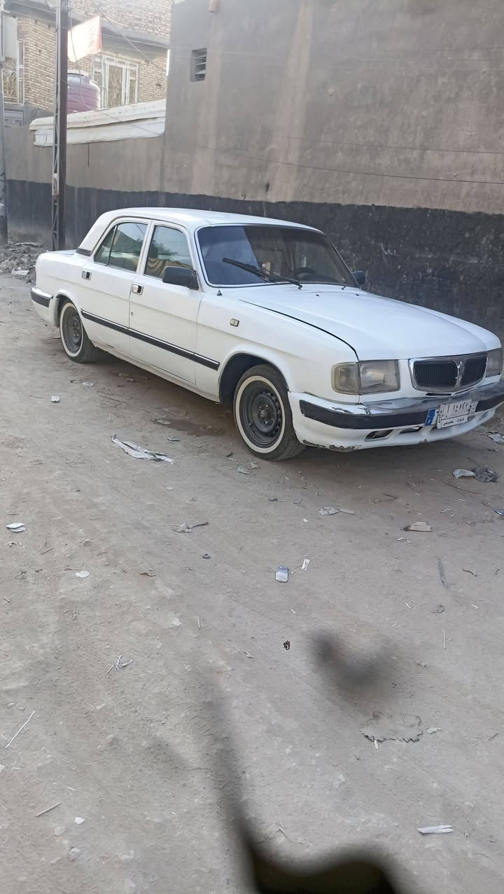 سلام عليكم فولكا موديل 2003 للبيع السياره جاهزه اي نقص مابيهه مكينه فيفيتي كير وحداديه خير من الله تبريدهه كامل راس الثور خير من الله طخم تاير جديد سعرهه 45 وبيهه مجال قليل للشراي رقم الهاتف ***********
