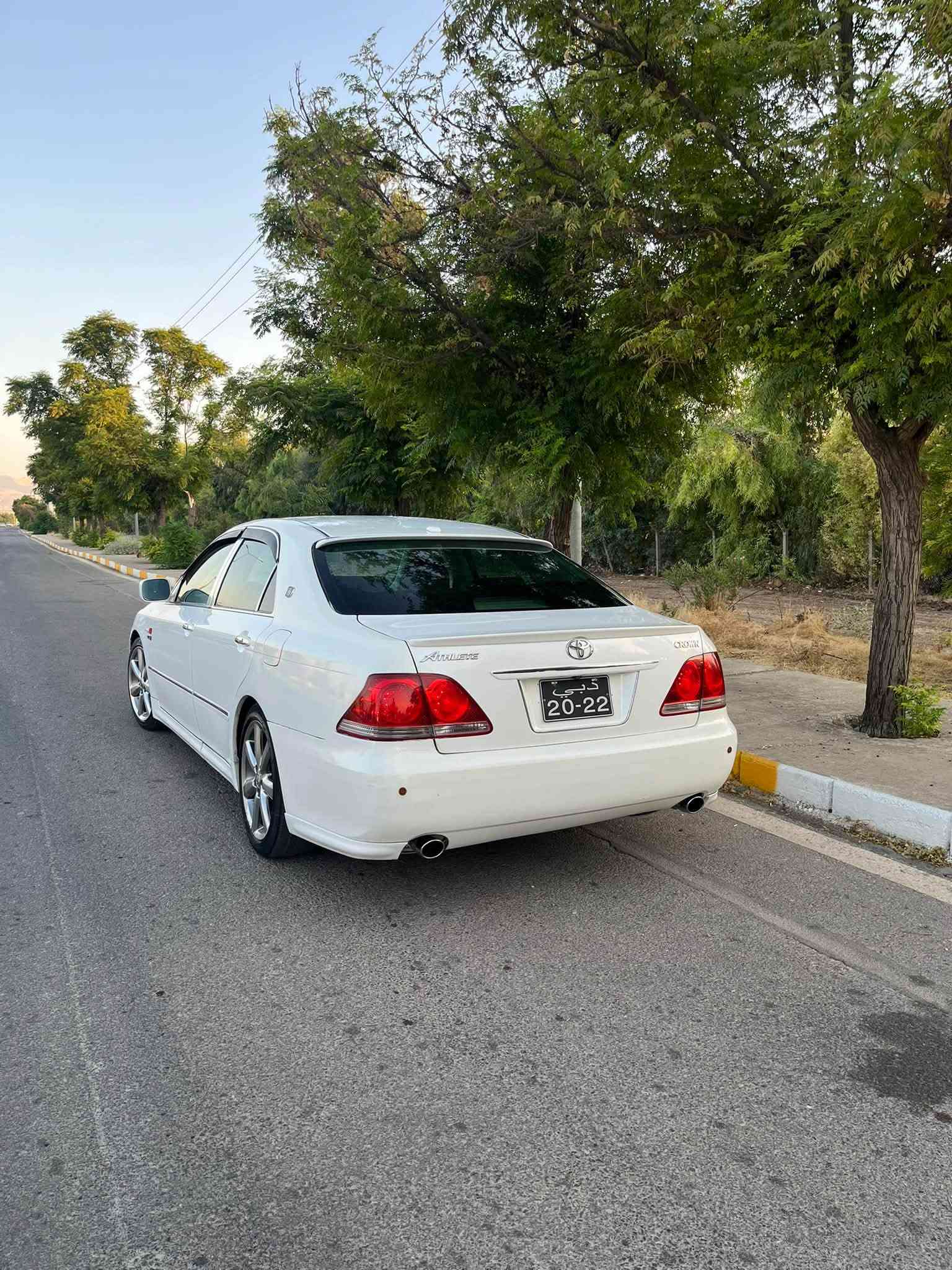 شاهینە سپۆڕت بڕاوە   سعری 53گەڵا
شاهینە سپۆڕت 182
گەورە بەگەورە. 2005
3دوگمە ناو ڕەش 
بڕاوە.   کۆدی هەیە 
نمونە لەجوانی 
کامل مەسرە کراوە 
تەبریت ساردوو گەرم 
جامی هەڵگیراوە 
بێ چاڵوو شوخت 
لایت لێگز
پێشوو دوا حاسە 
4تایە ویلئ دنگەی لۆکی لەسەرە 
تەقەو رەقەی بەشەرت 
داعموو لێدراو قرچ بەشەرت 
کەڤەروو سەقفوو شەنسی بەشەرت 
گێڕوو مەکینەی بە شەرتی فیتەر 
***********
شوێن هەڵەبجەی شەید 
سعری. 53گەڵا📌🖤
